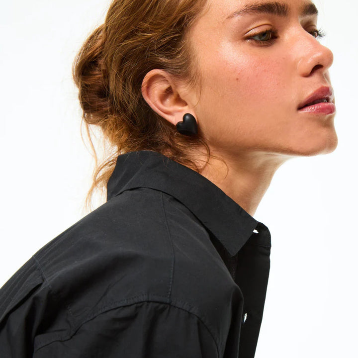 Black Heart Stud Earrings