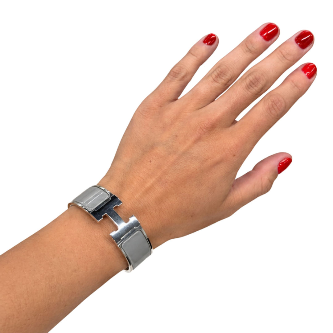 Hermès Clic Clac Wide Bracelet in Grey