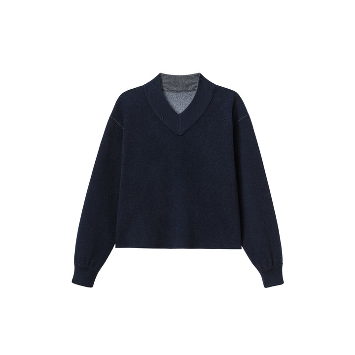 Reversible Knit Trim V-Neck Top in Ink/Nickel