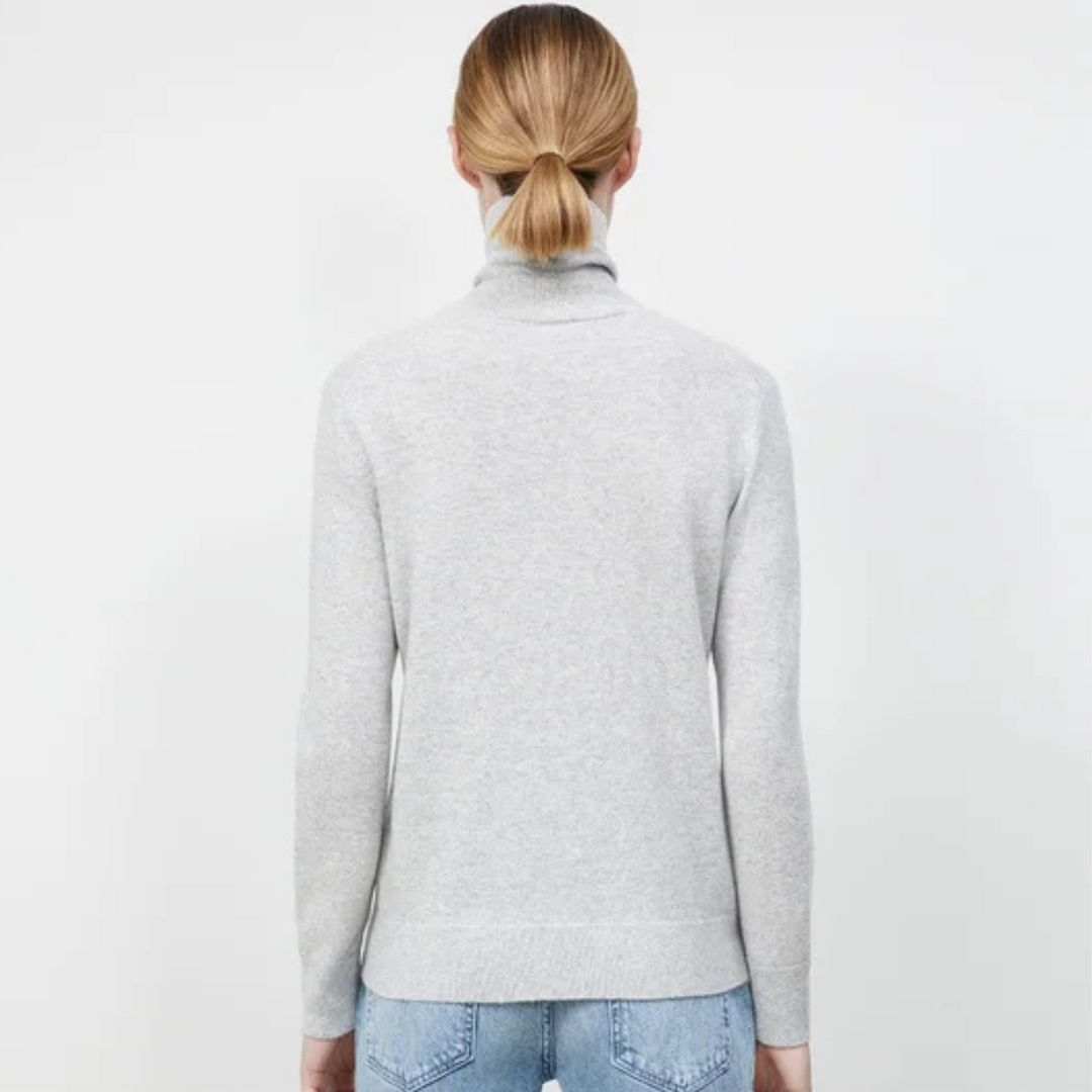 Cashmere Turtleneck Sweater in Grey Heather