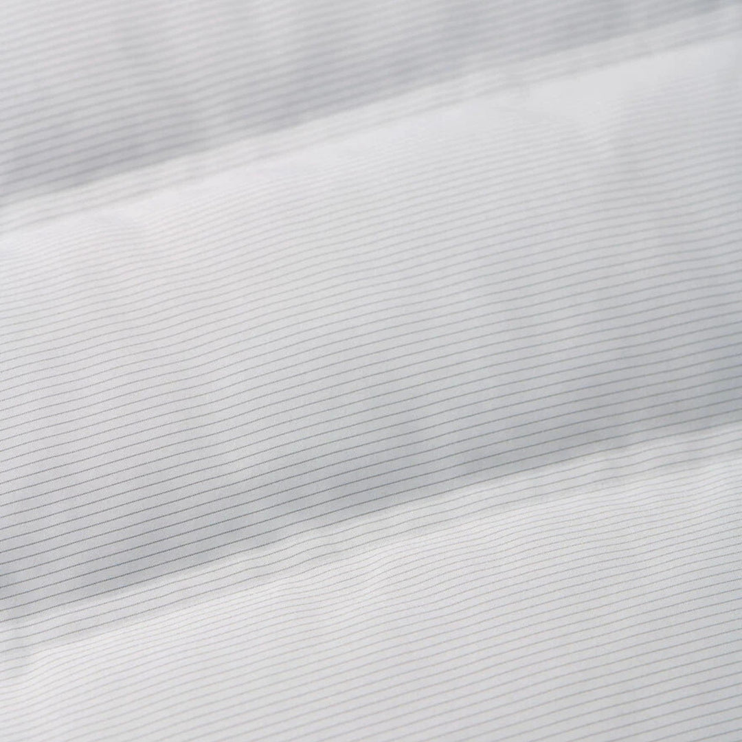 Winsome Hybrid Vest in British Grey