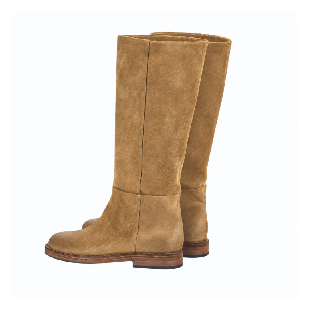 Zenit Boot in Nut