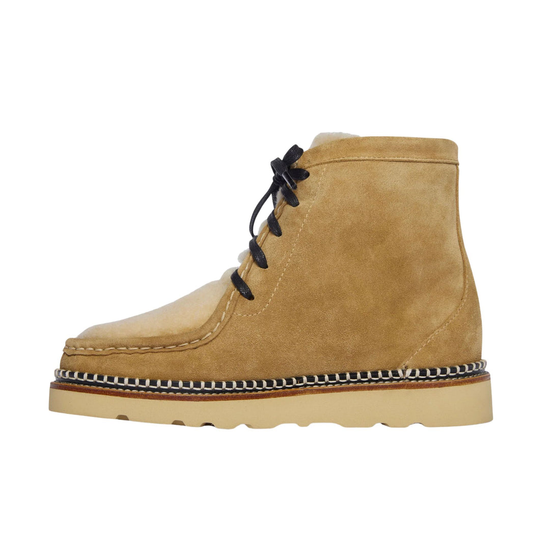 Winnie Boot