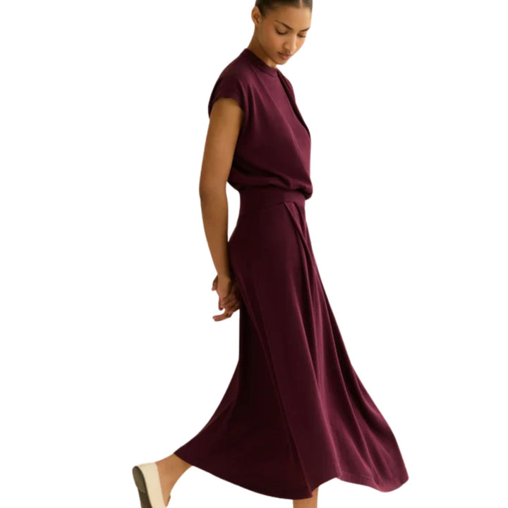 Asymmetric Knit Skirt