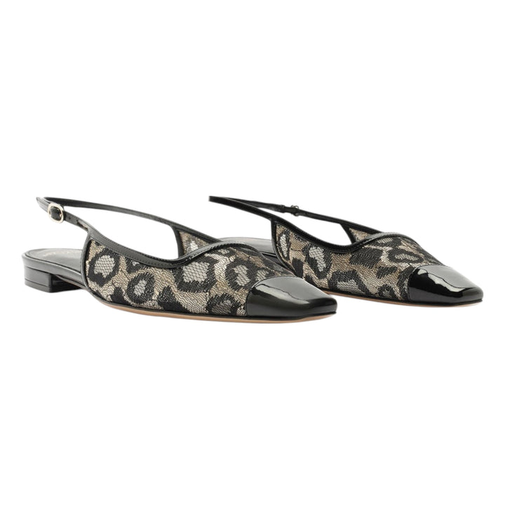 Olivia Flat
