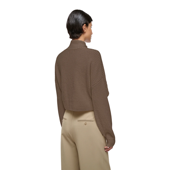 Cropped Hampton Cashmere Sweater in Truffle