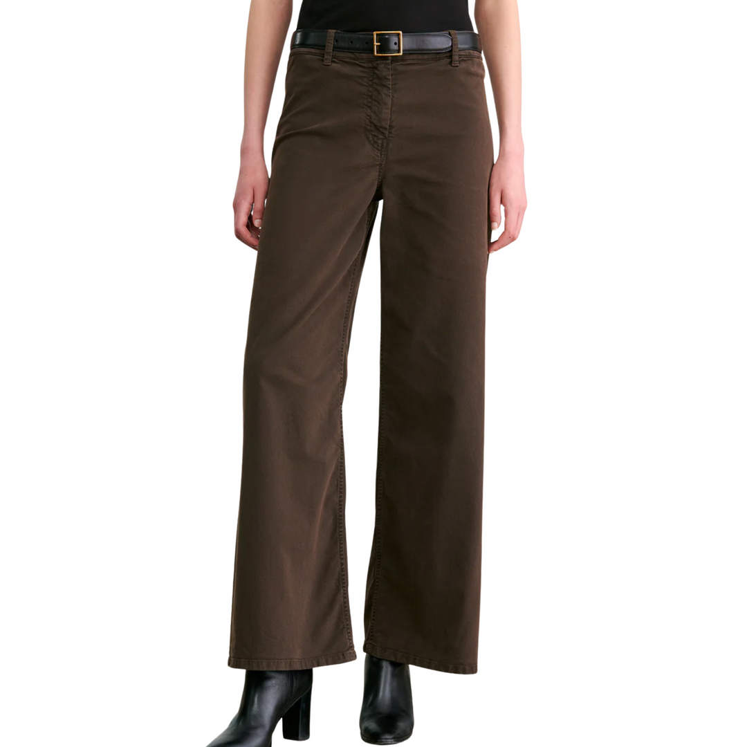Megan Pant, Chocolate Brown