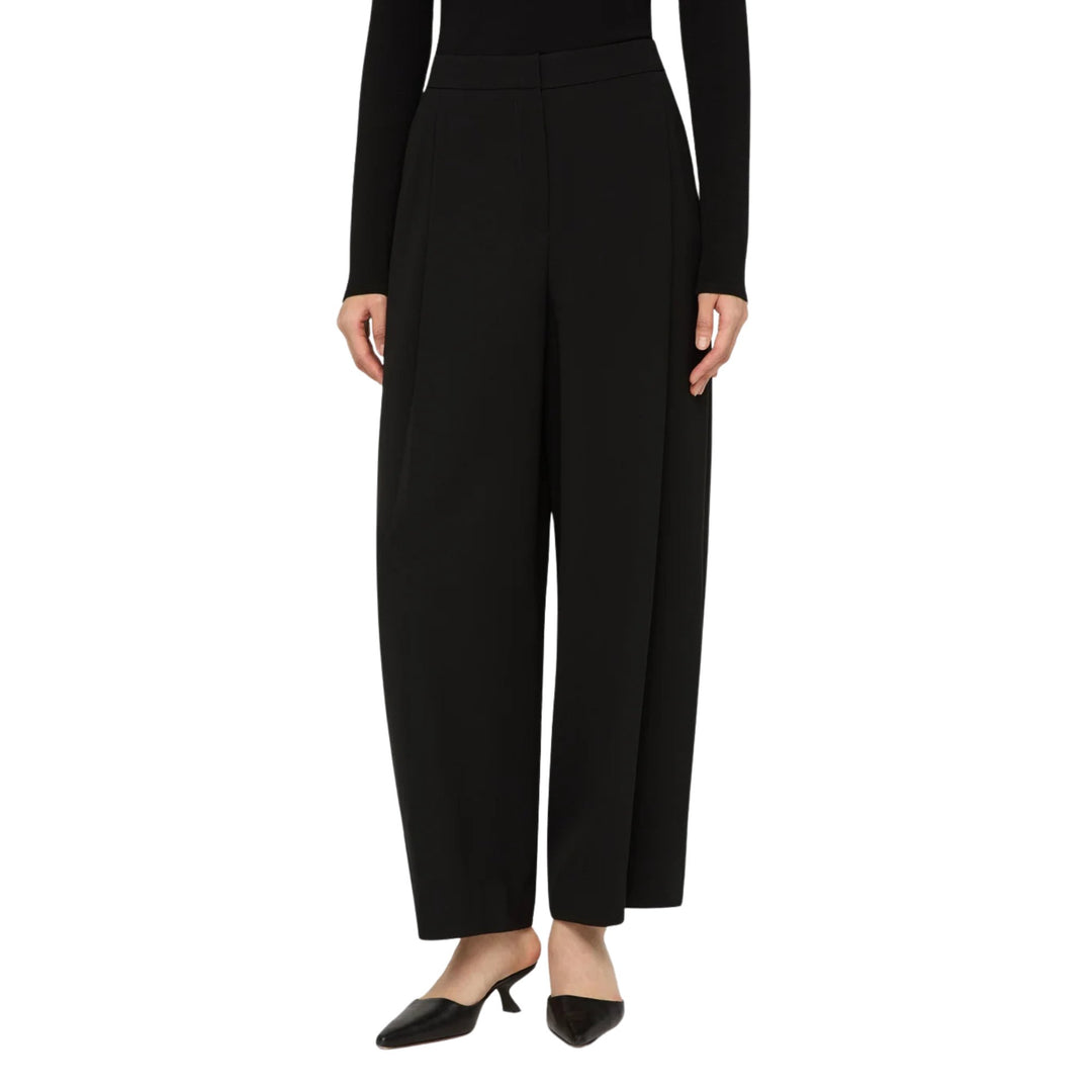 COOPER PLEAT FRONT BARREL LEG