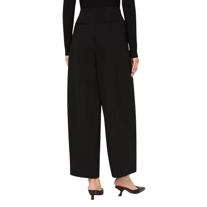 COOPER PLEAT FRONT BARREL LEG