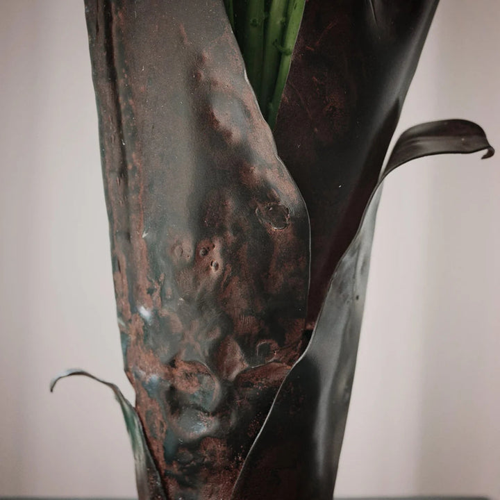 Campanilla Vase with Clear Glass