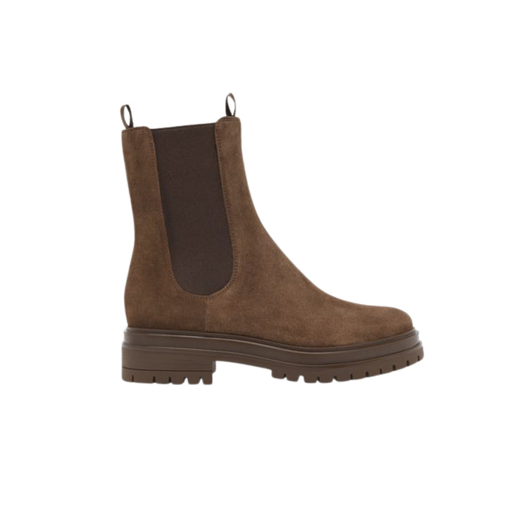 Chester Boot in Brown