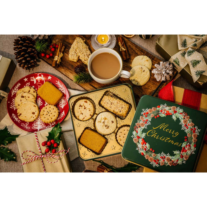 Christmas Wreath Tin