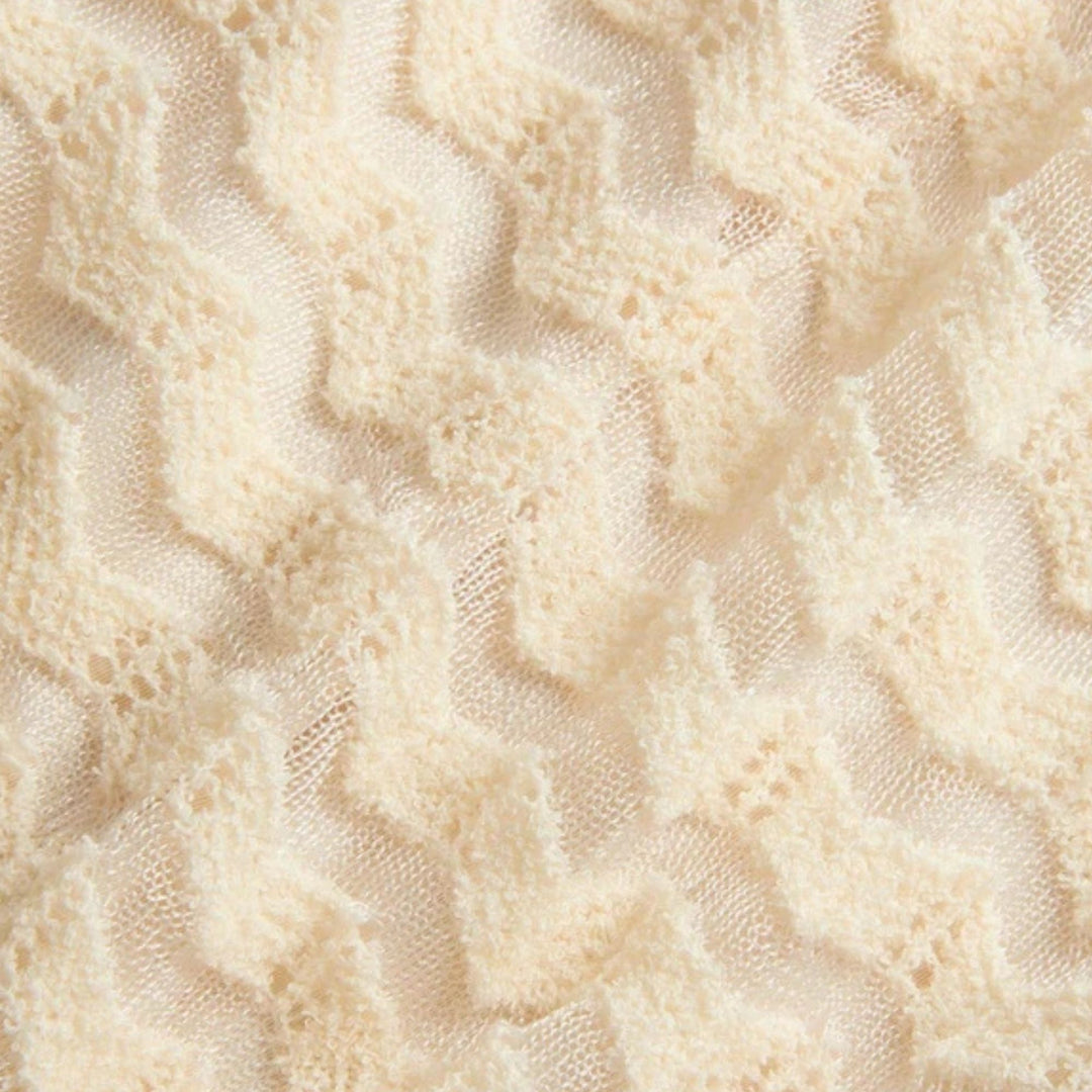Clash Wave Skirt in Cream