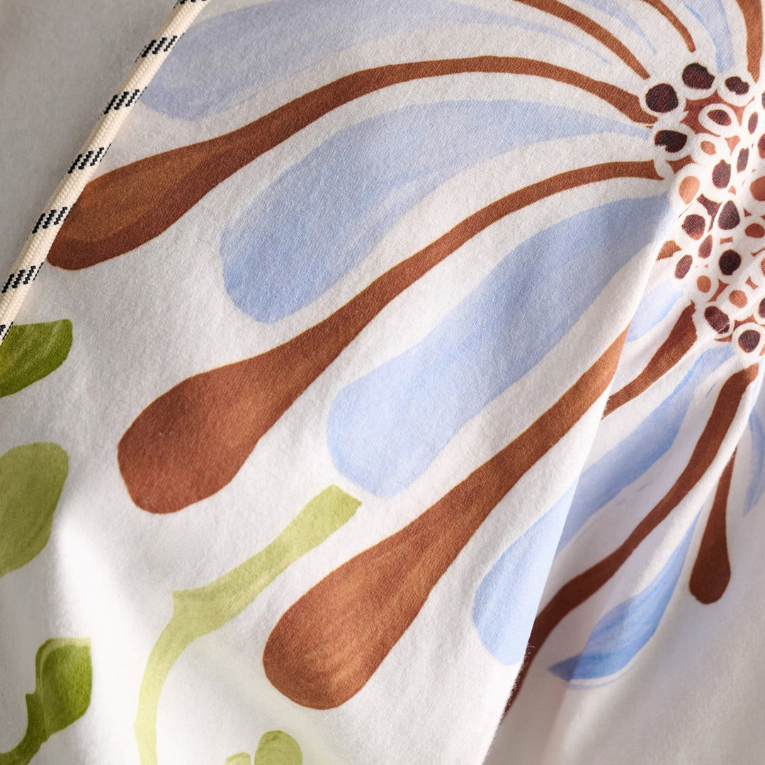 Daydream Flower Shirt in White Sky