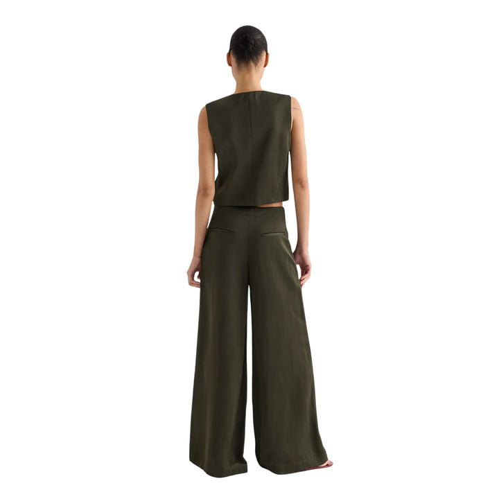 Demie Pant in Rosin