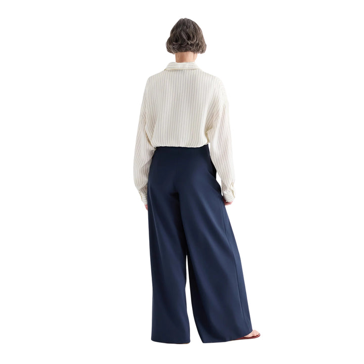 Drew Pant in Blueberry