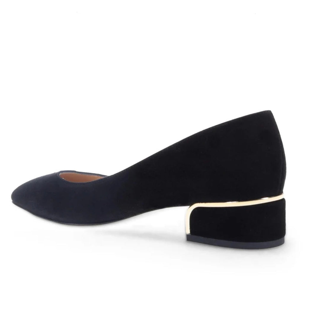 Elexia Pump in Onyx