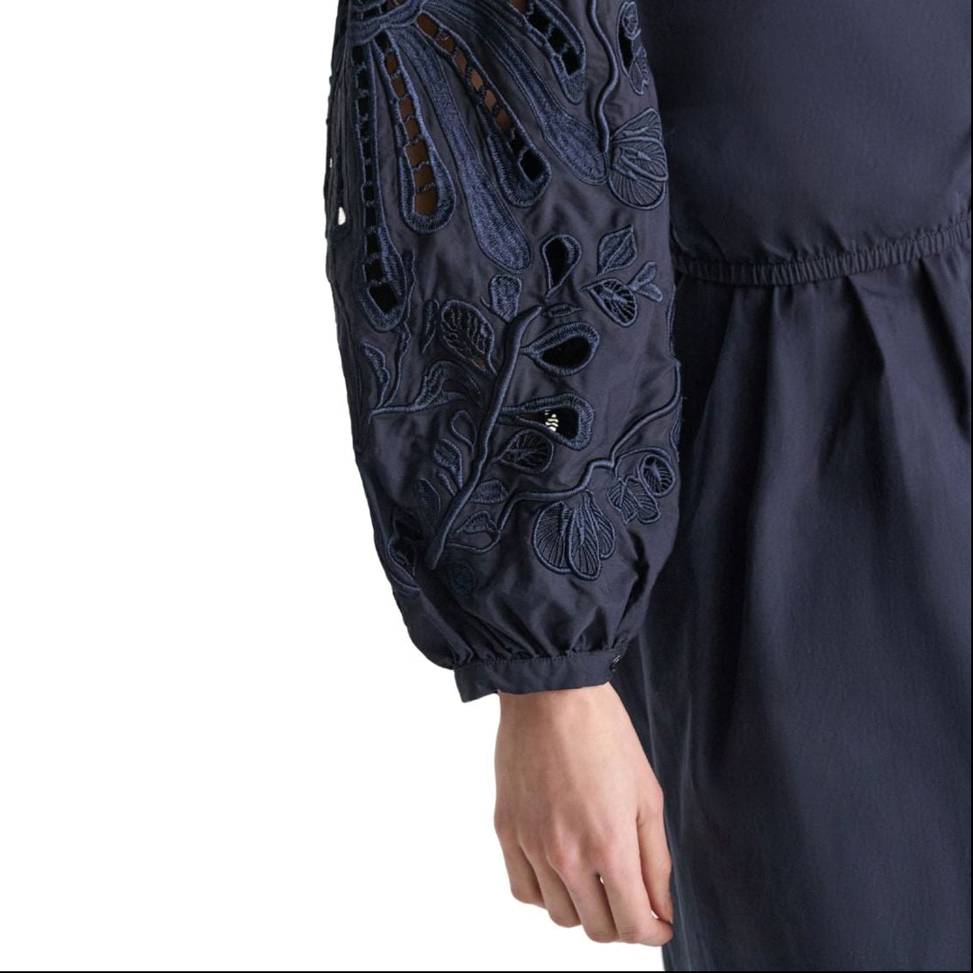 Embroidered Beauty Blouse