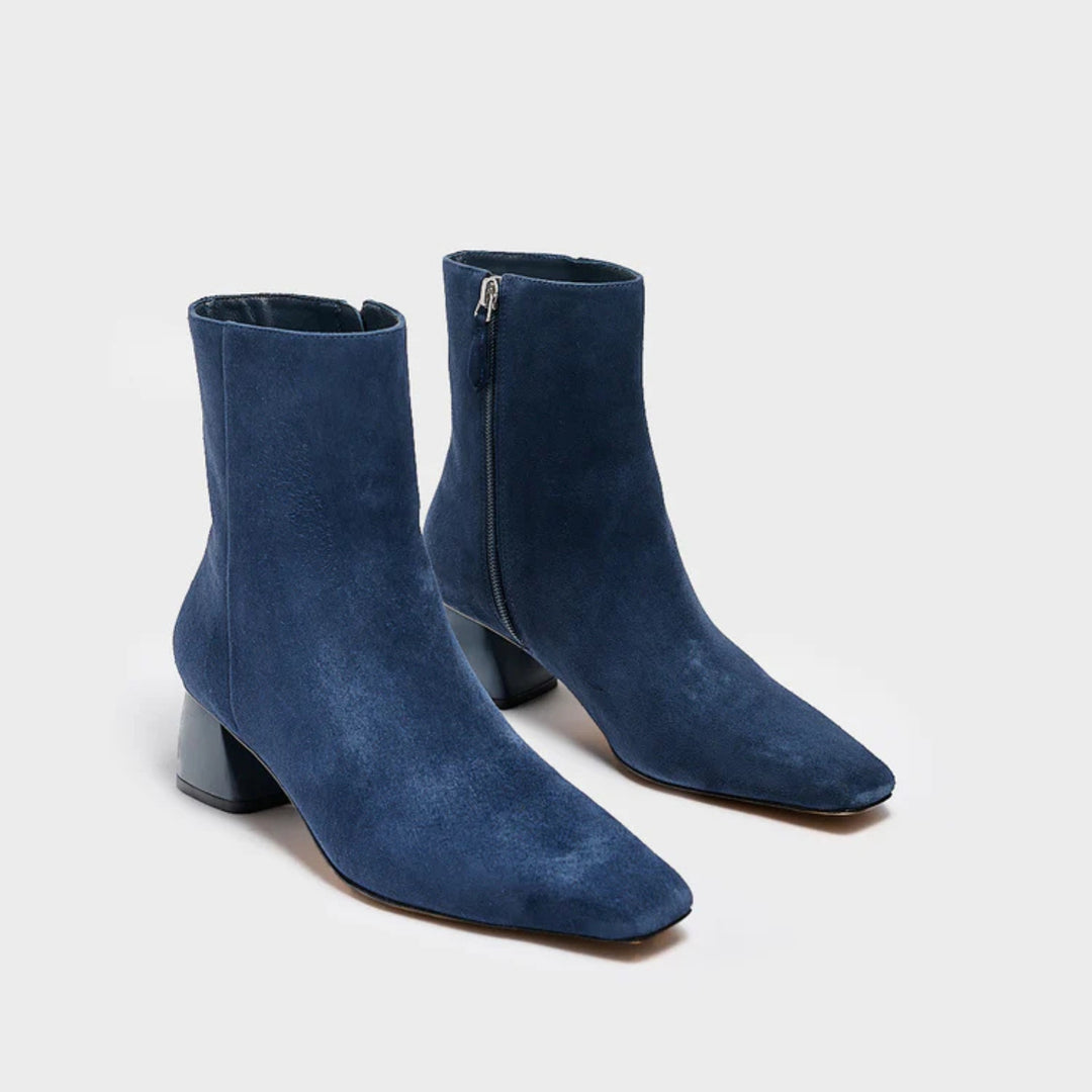Evelyn Bootie