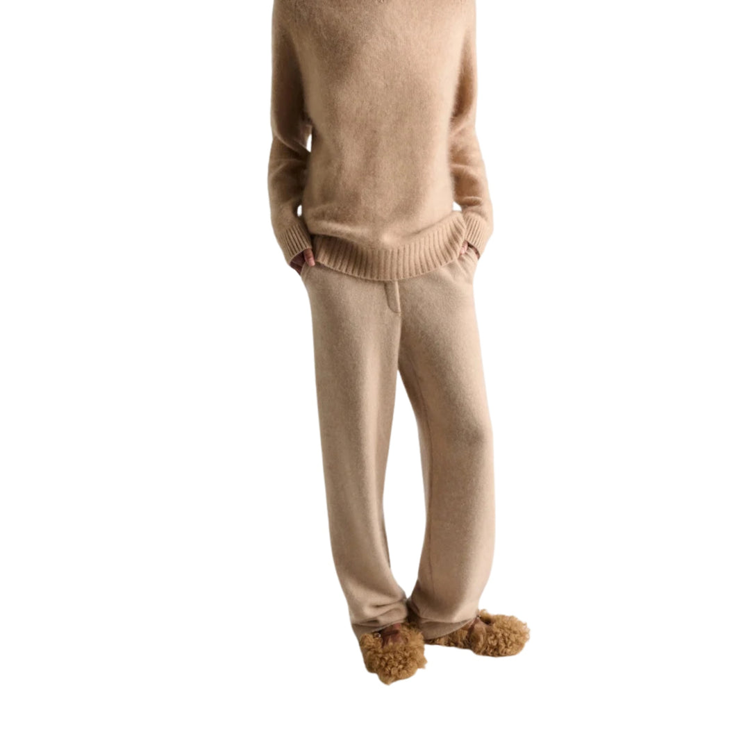 Fluffy Statement Trousers in Make Up