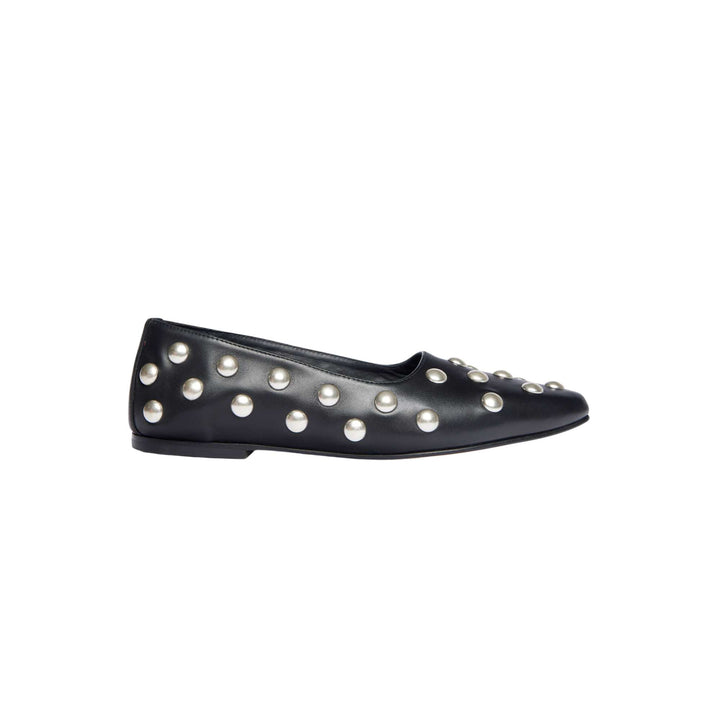 Jessie Flat in Black
