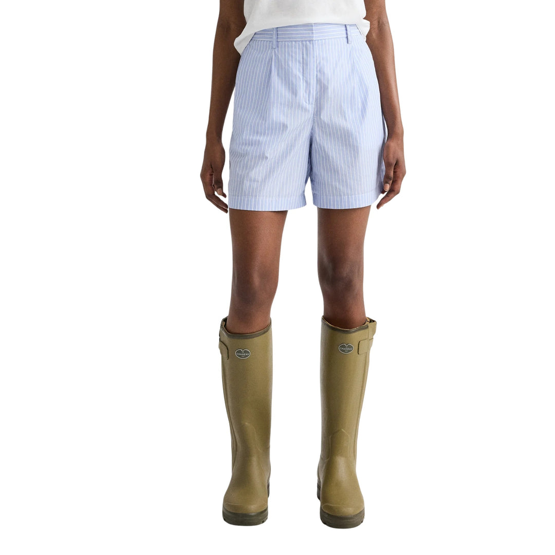 Henry St Short in Blue Haven/White
