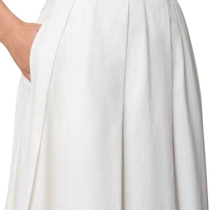 Inverted Pleat Long Skirt in White