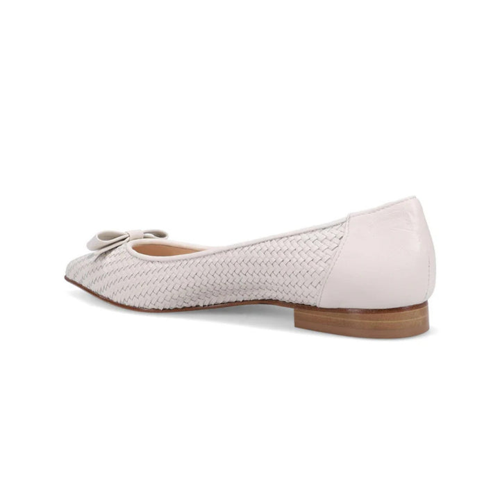 Jada Flat in Ivory