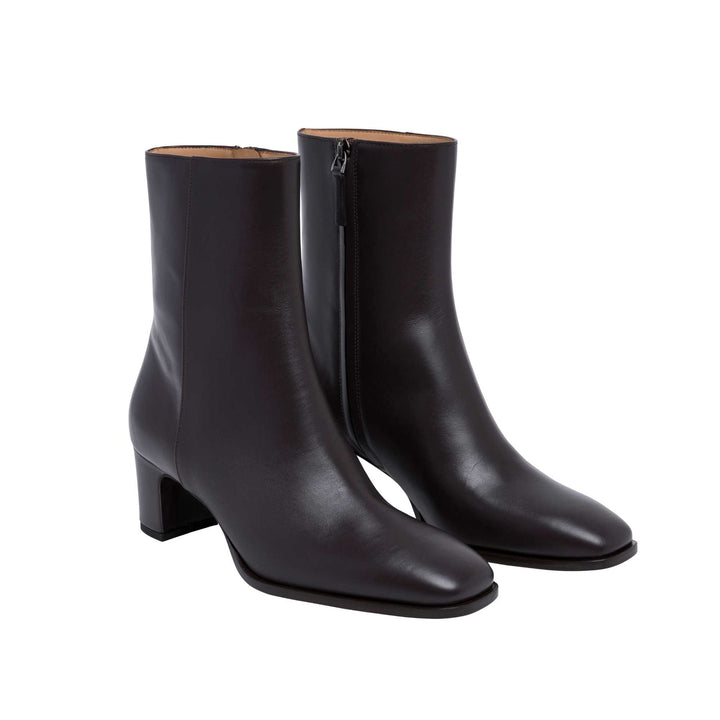 Leather Bobby Boot