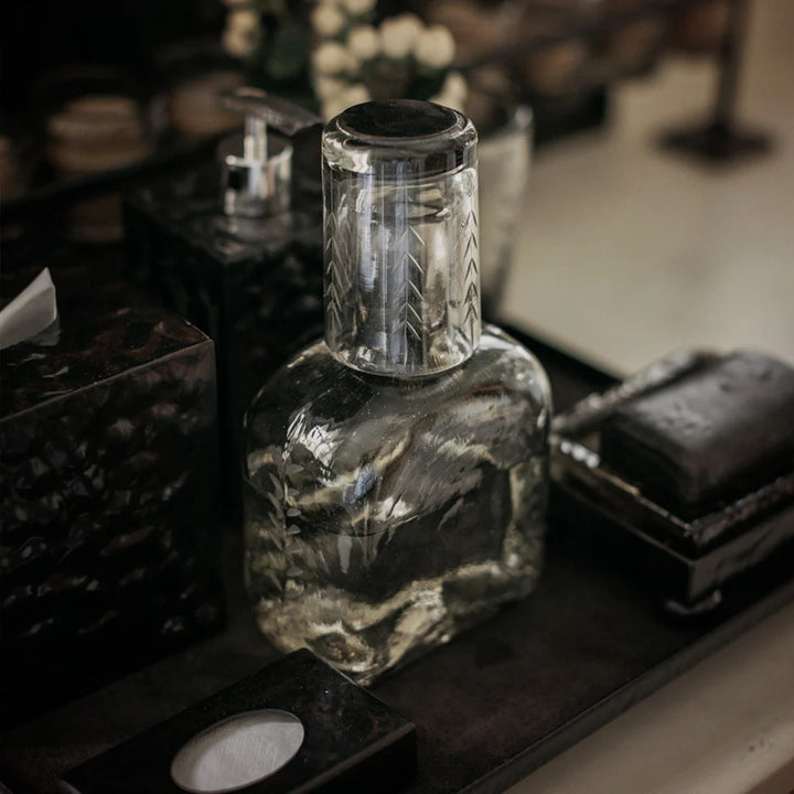 Laurel Decanter with Laurel Etched Vaso Agua