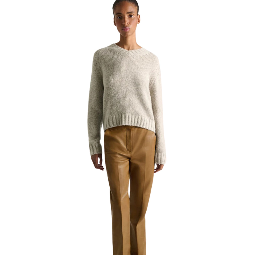 Luxury Love Pullover in Champignon in Champignon