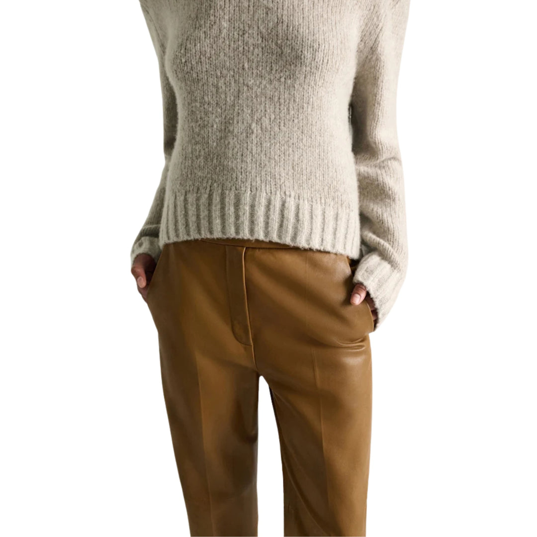 Luxury Love Pullover in Champignon in Champignon