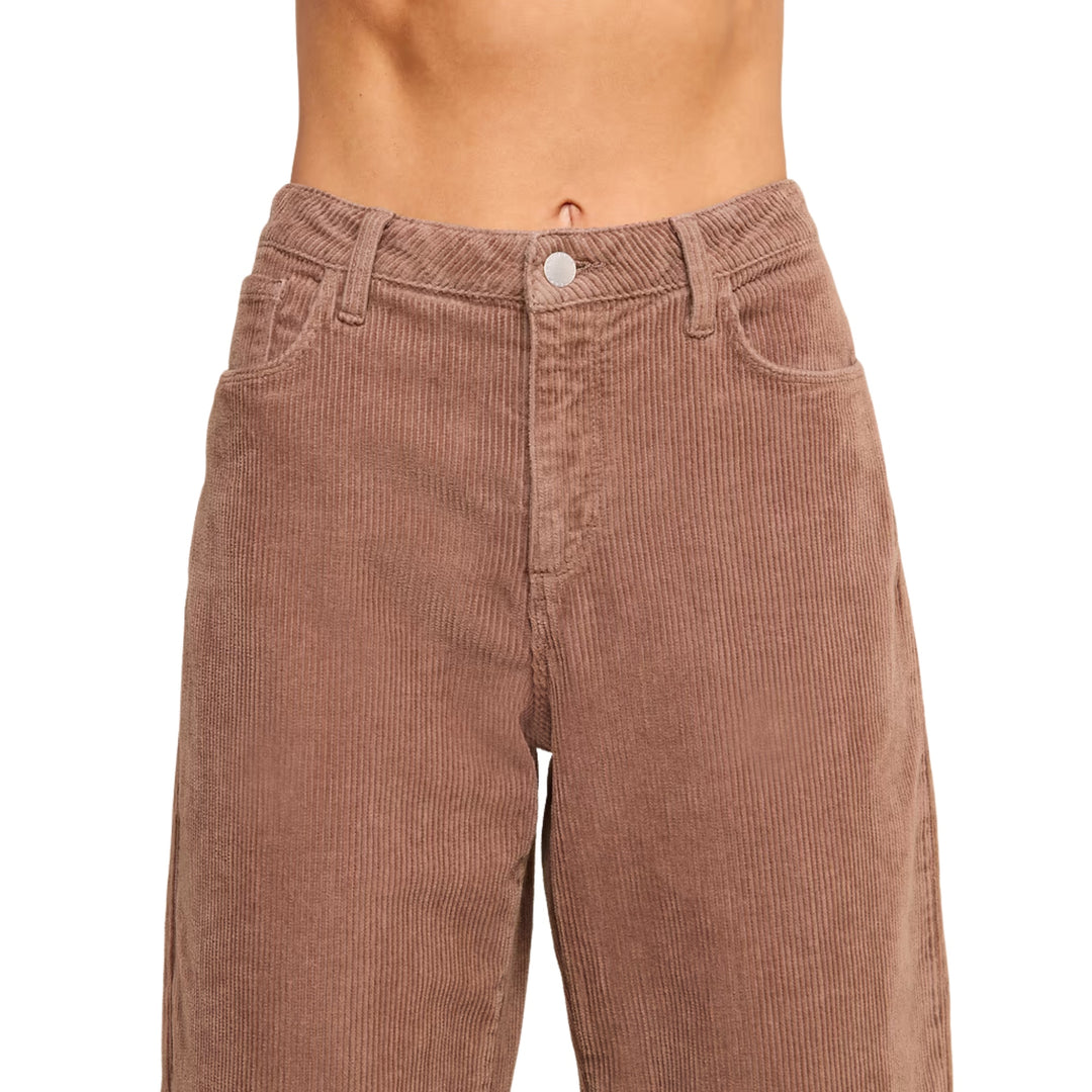 Mallis High Rise Bow Leg Jean in Cardamom