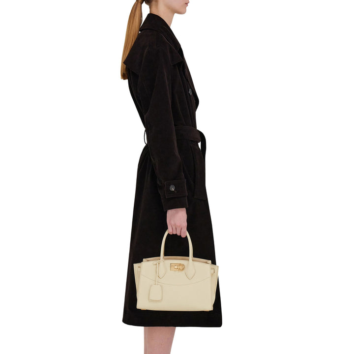 New Line Medium Top Handle Bag in Mascarpone