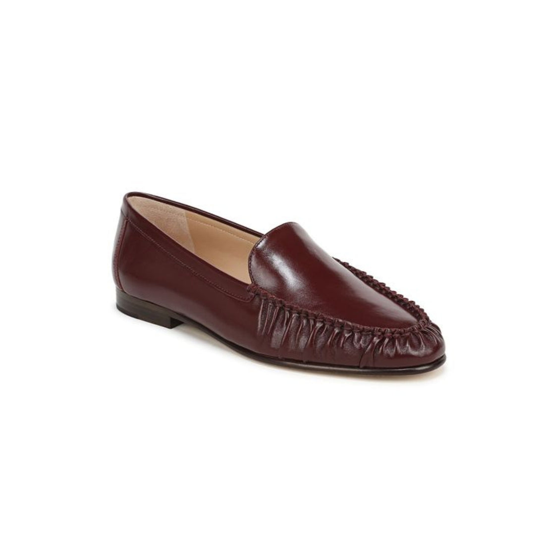 Prilla Loafer in Burgandy