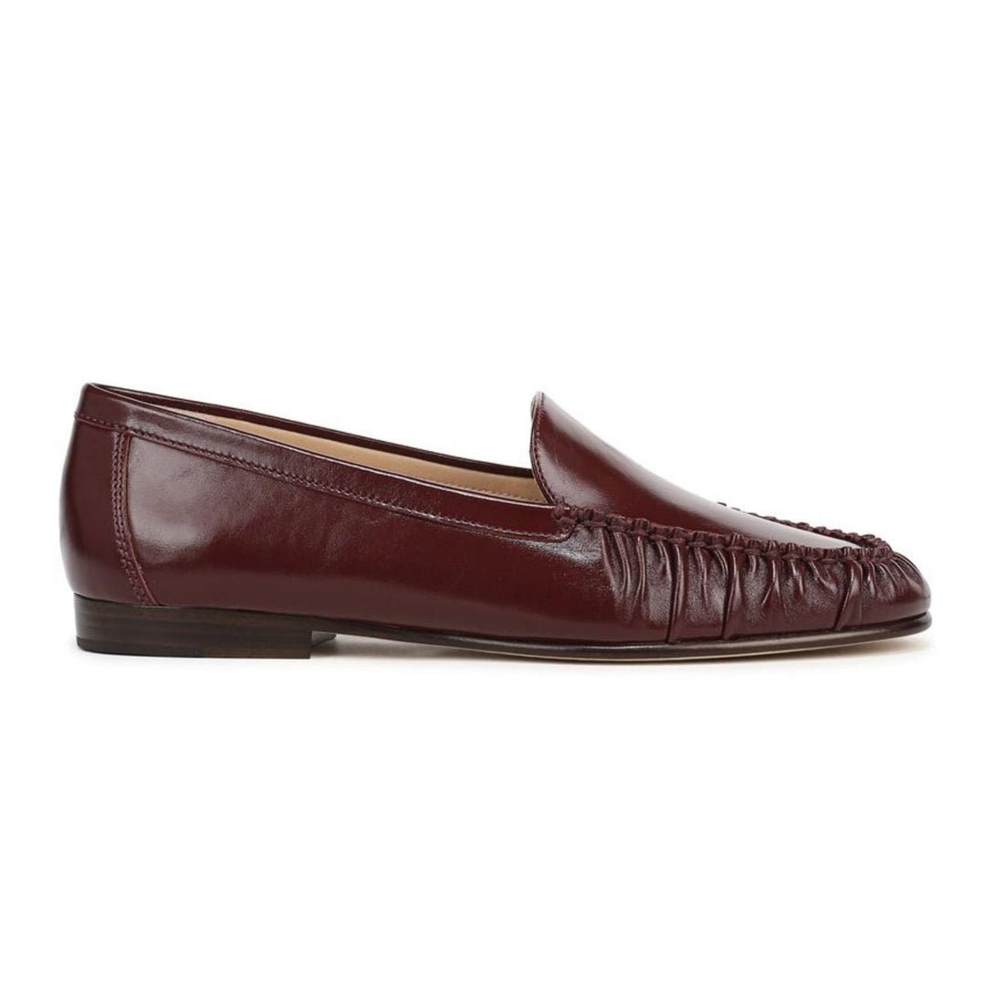 Prilla Loafer in Burgandy