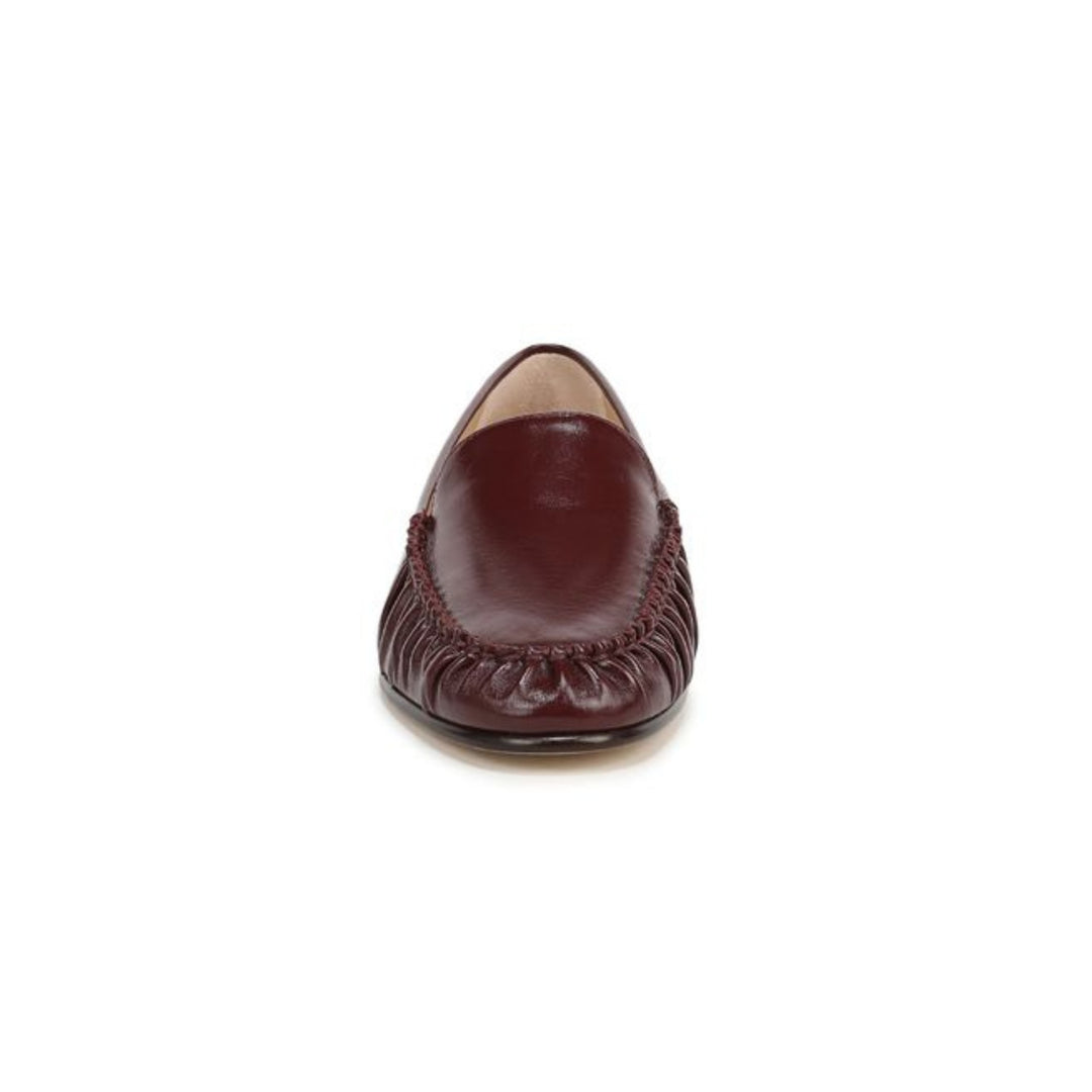 Prilla Loafer in Burgandy