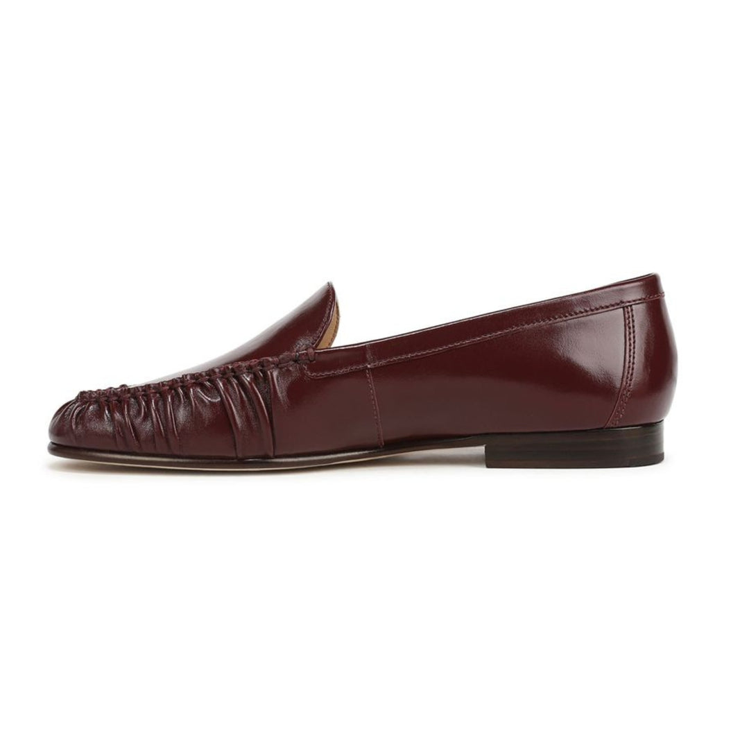 Prilla Loafer in Burgandy