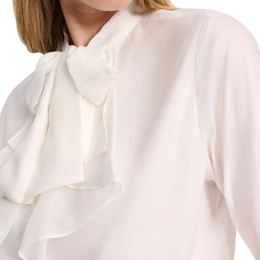 Pure Power Blouse in pure white