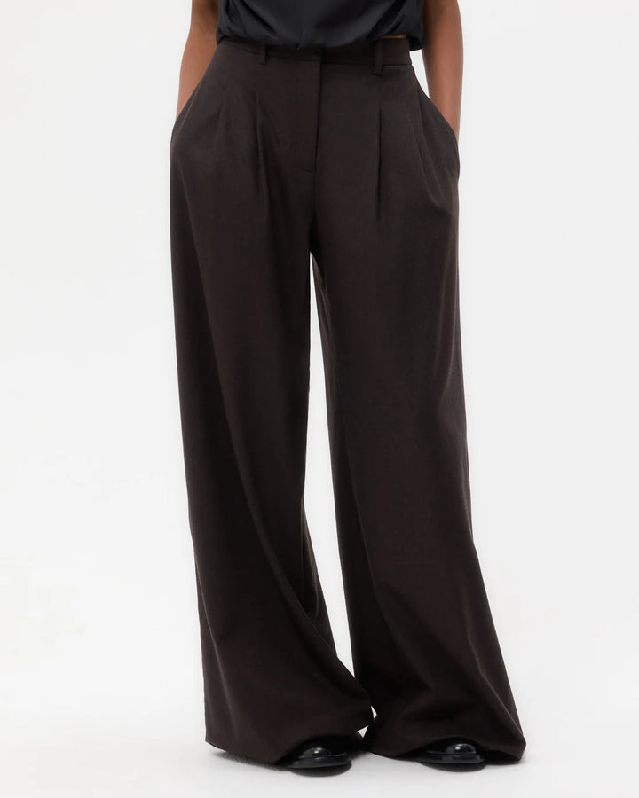 Avery Pant