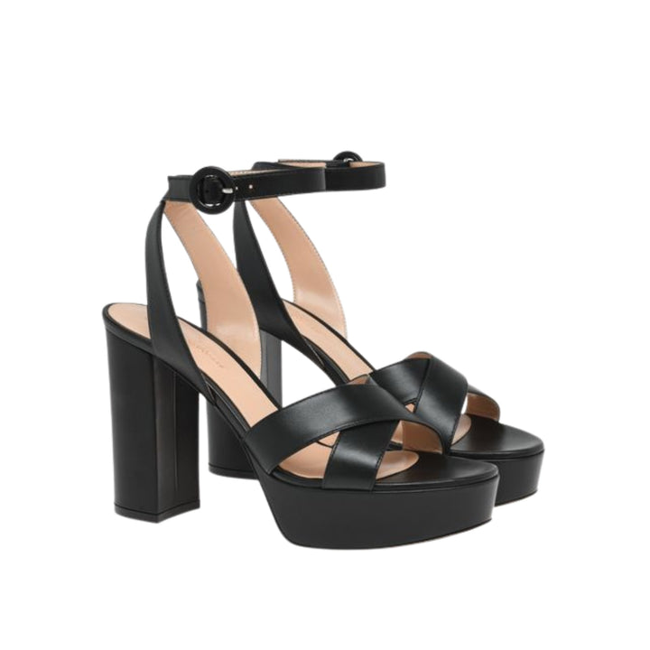 Sabrina Platform in Nero
