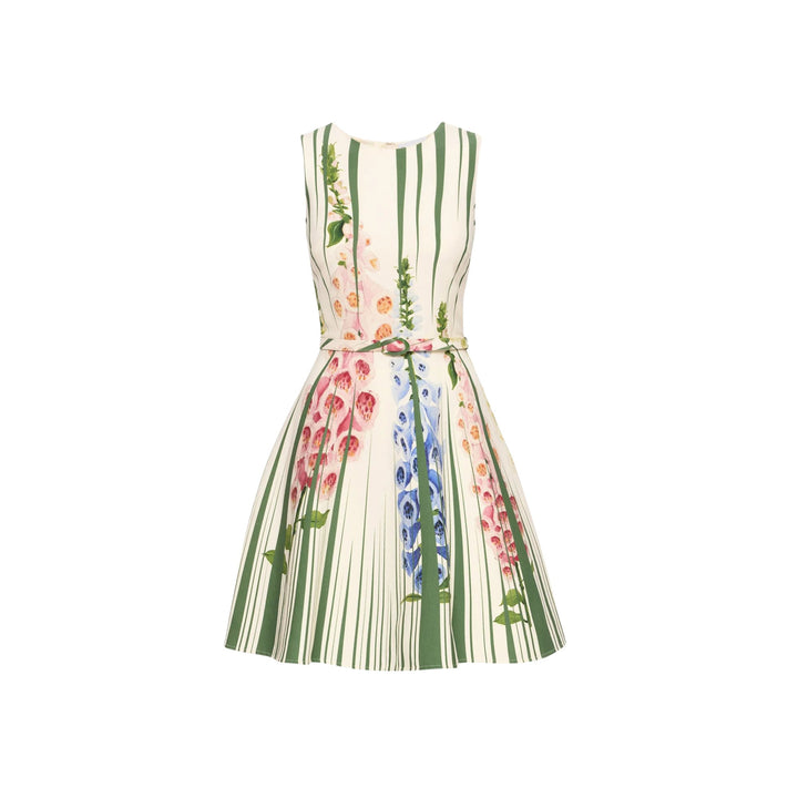 Sleeveless Pleated Foxgloves Dress in Green Multi