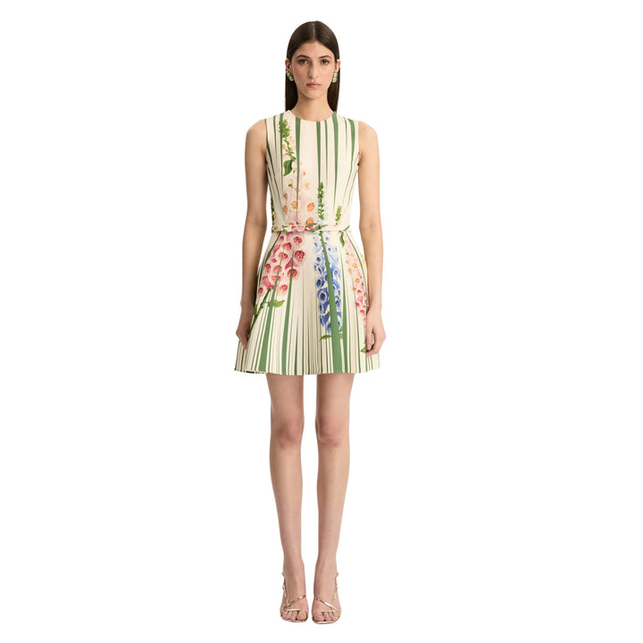 Sleeveless Pleated Foxgloves Dress in Green Multi