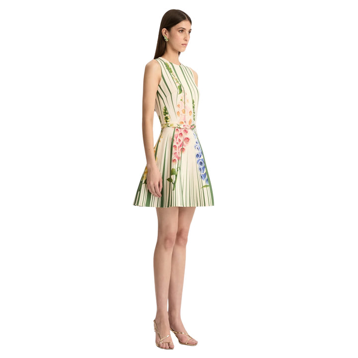 Sleeveless Pleated Foxgloves Dress in Green Multi