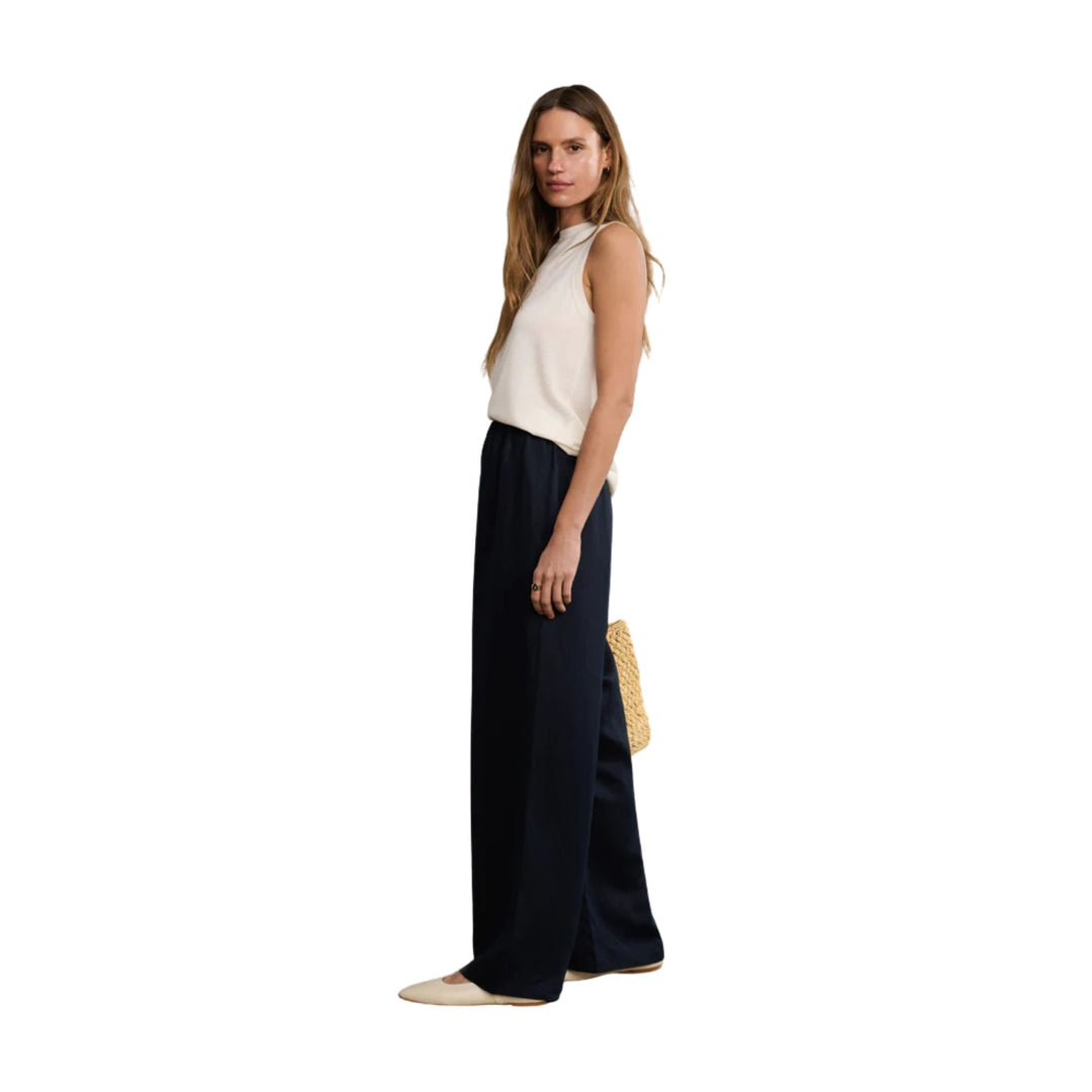 Summer Demi Pant in Navy