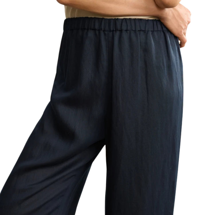 Summer Demi Pant in Navy