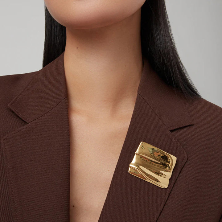 Sundra Brooch - Gold