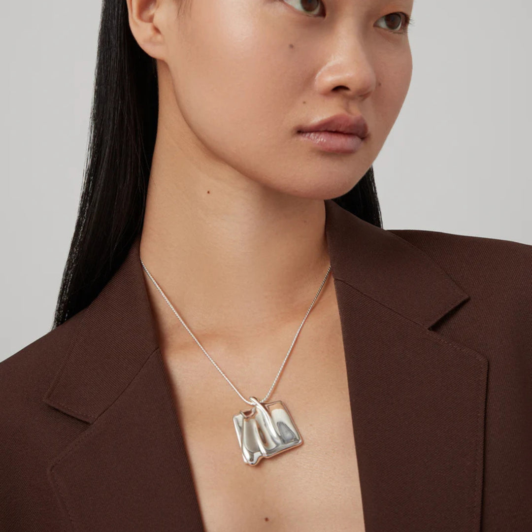 Sundra Pendant Necklace - Large - Silver