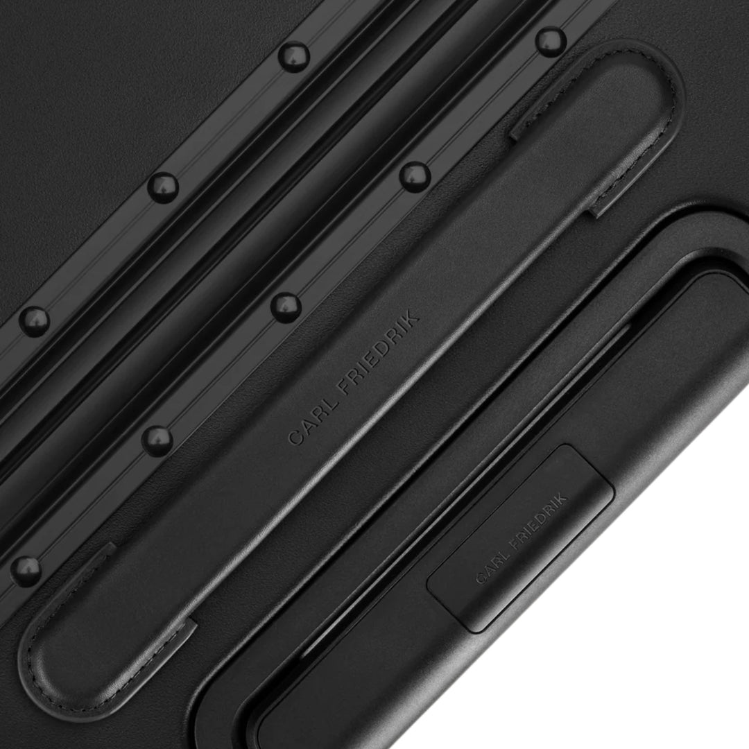 The Carry-On X - Black
