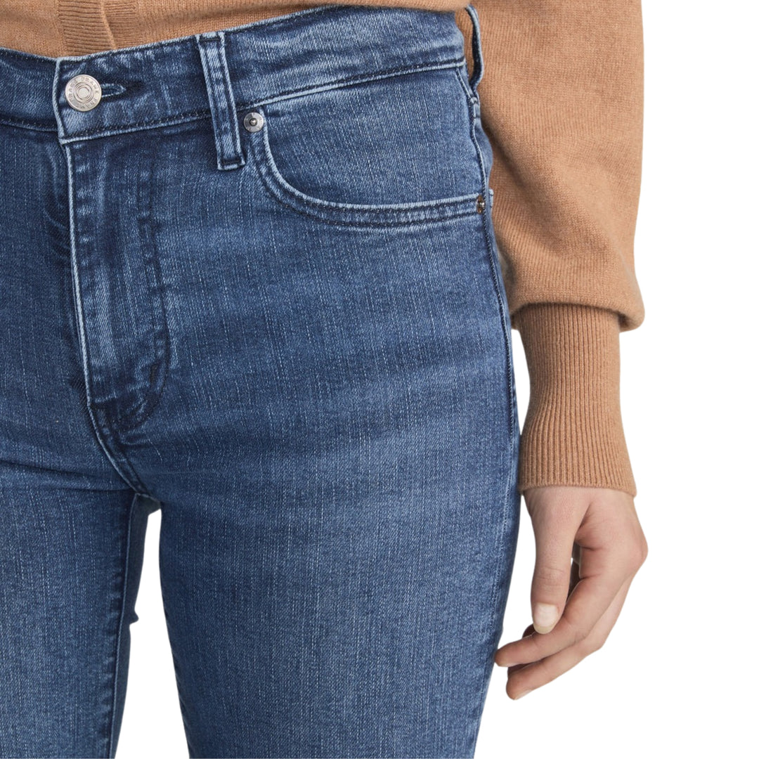 The Icon in Ease Raw After